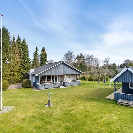 Annegret - 250m From The Sea In Lolland- Falster And Mon By Interhome Holiday home