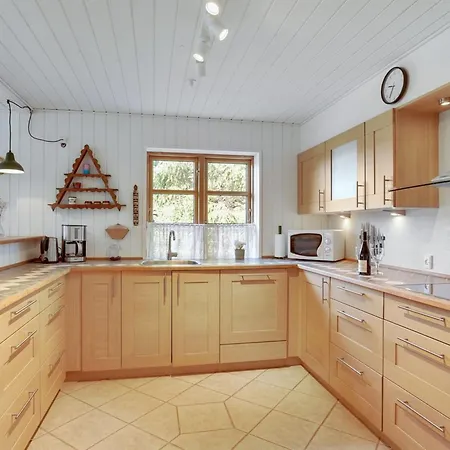 Annegret - 250m From The Sea By Interhome *